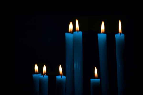 Kerzen blau-gelb