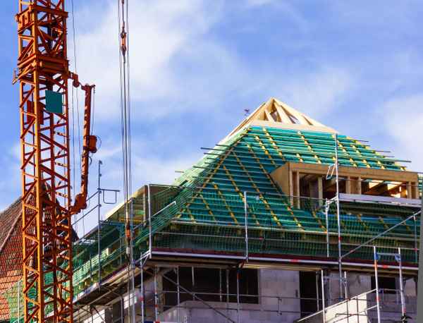 Neubau mit Dachdeckerarbeiten