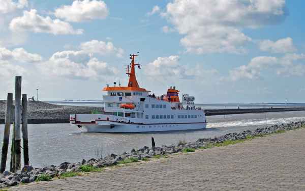 Inselfähre schifft zurück ans Festland