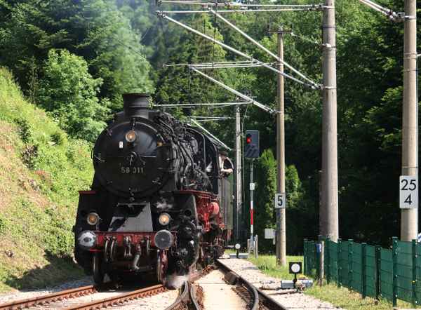 dampflokomotive   58 311 eine echte rarität...