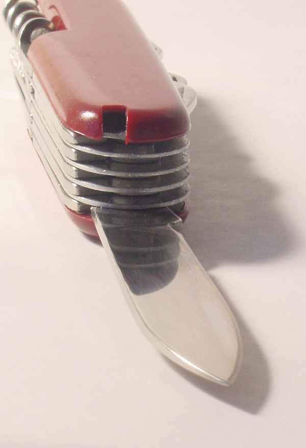 McGyver red edition