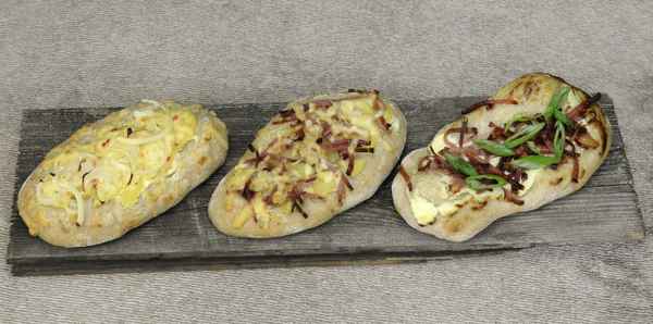 Flammkuchen in drei Varianten