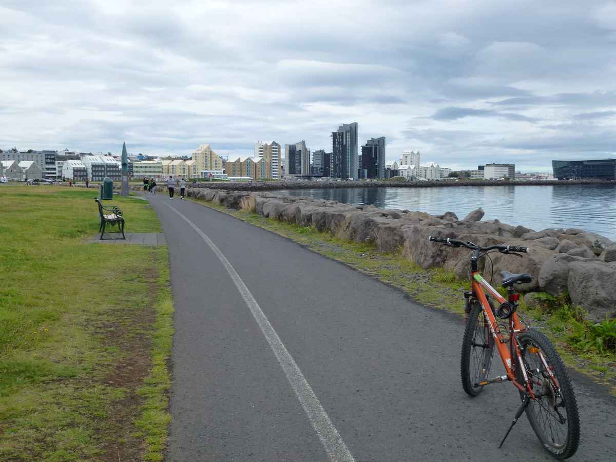 An der Promenade von Reykjavik