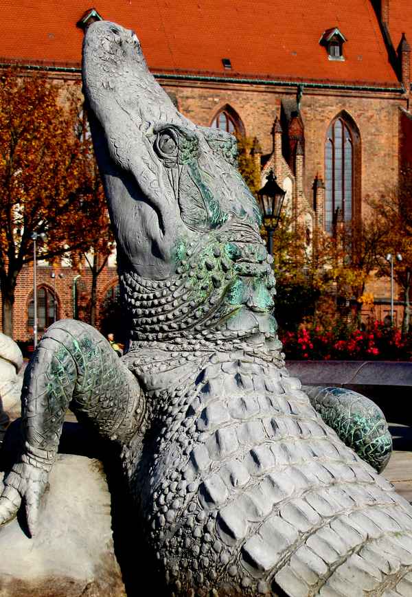 Krokodil am Neptunbrunnen