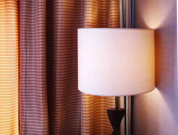 Gardinen und Licht - Raumdeko