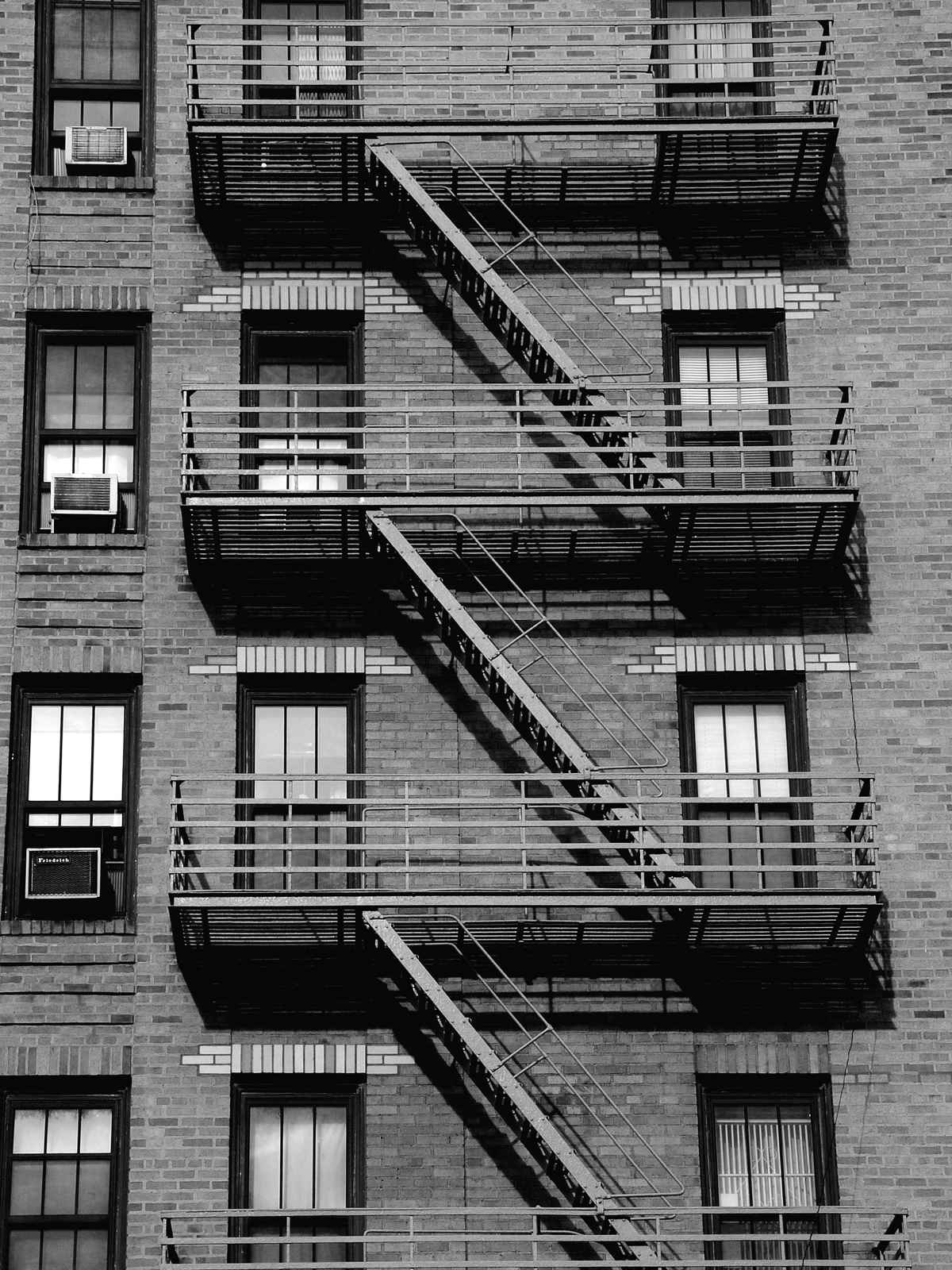 NEW YORK FEUERTREPPEN