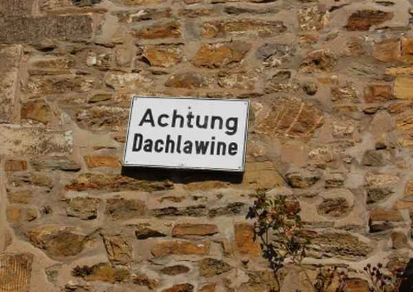 Achtung Dachlawine