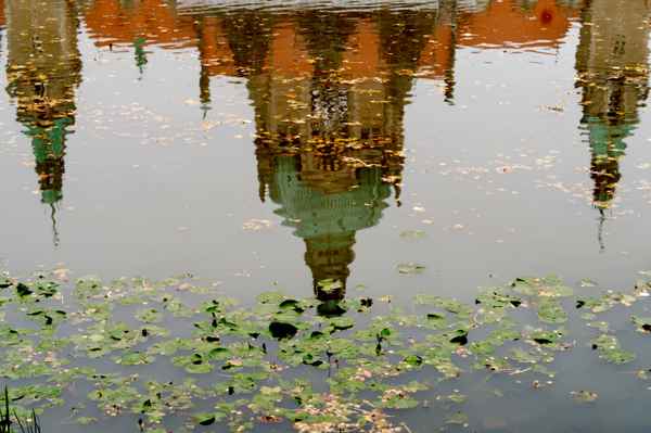 Rathaus Hannover als Spiegelung