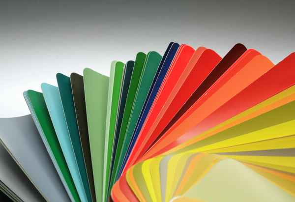 Farbfächer mit RAL-Farben