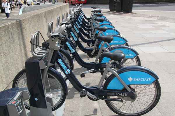 Aufgefädelt - Fahrradverleih in London