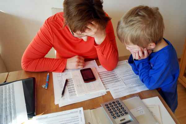 Unternehmerin bei der Buchhaltung