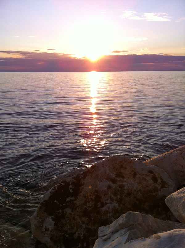 Sonnenuntergang über dem Mittelmeer