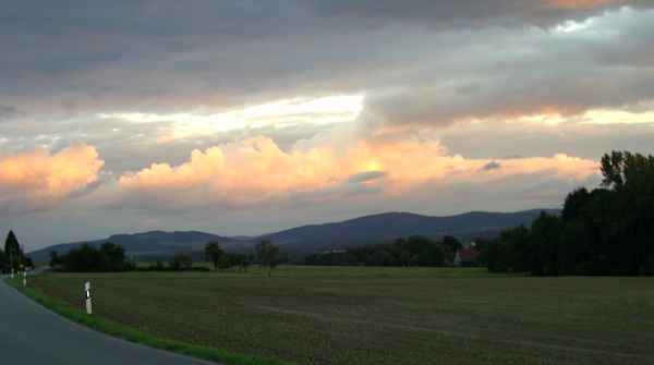 Der Himmel brennt