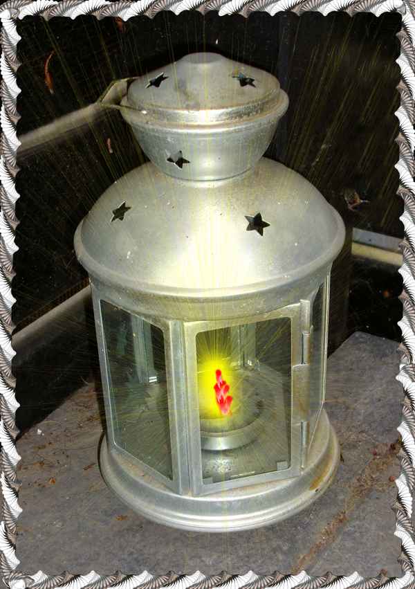 ROMANTISCHER LICHTSCHEIN