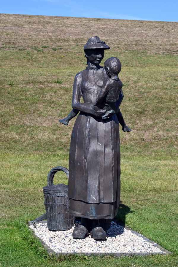 Fischerfrau und Kind