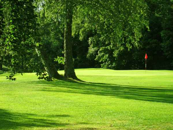 Oase der Ruhe auf dem Golfplatz