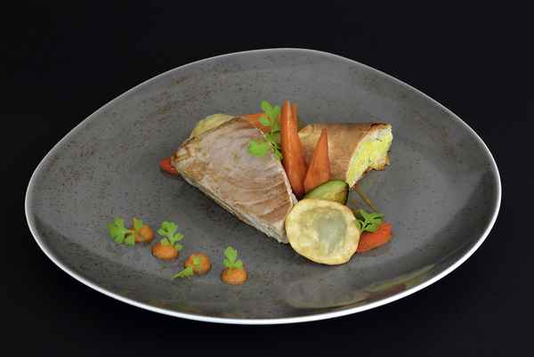 Lachsschnitte mit Kartoffelstrudel