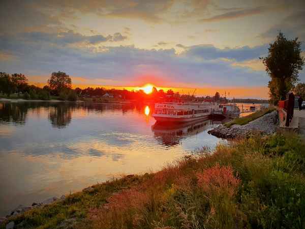 Sonnenuntergang am Oberrhein
