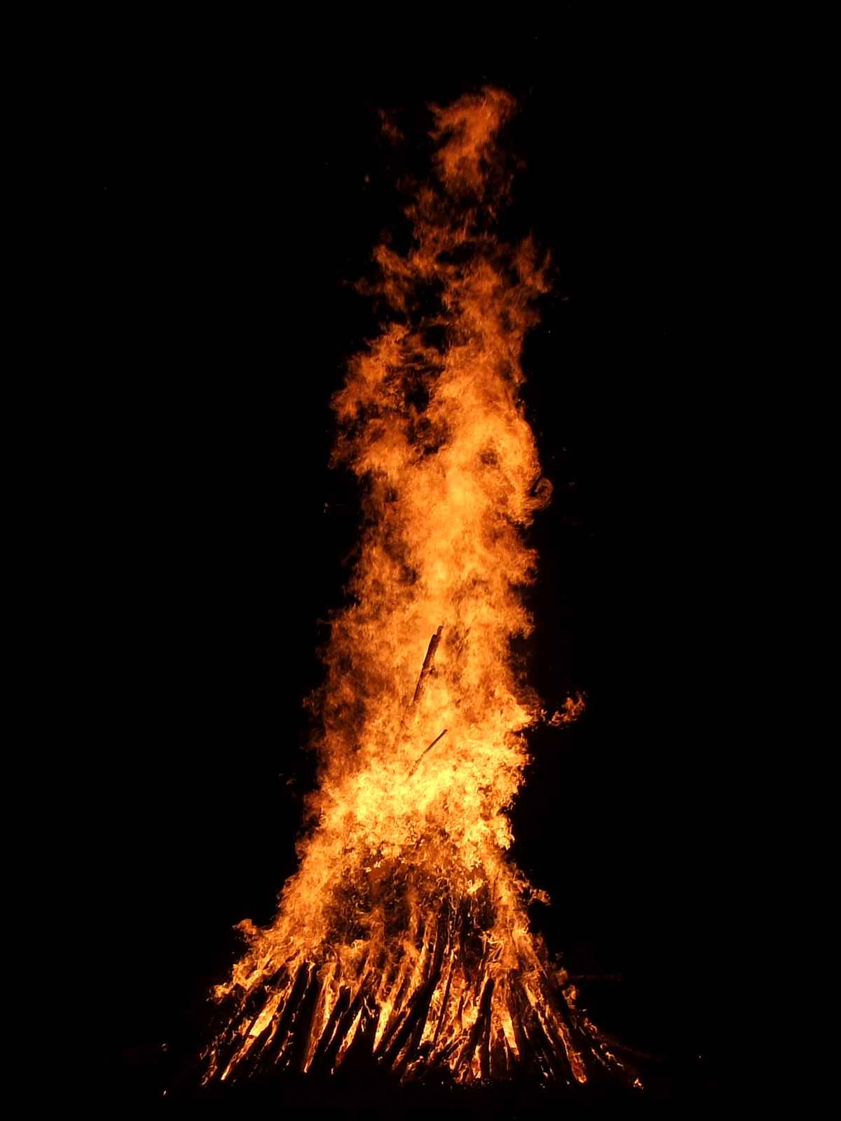 Sonnwendfeuer