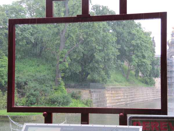 Regen im Bilderrahmen