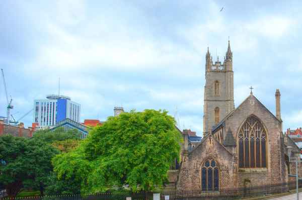 Cardiff - Metropolitan Cathedral Church of St David