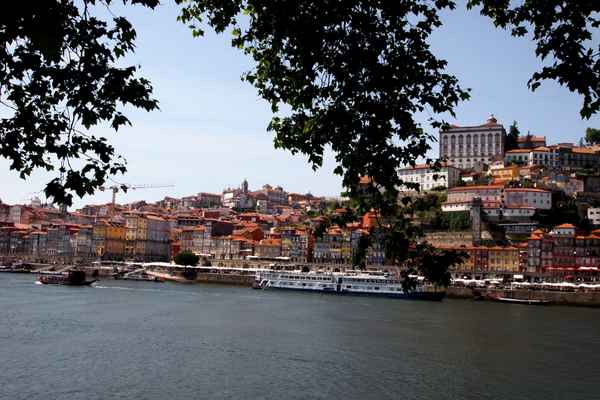 Blick auf die Altstadt von Porto