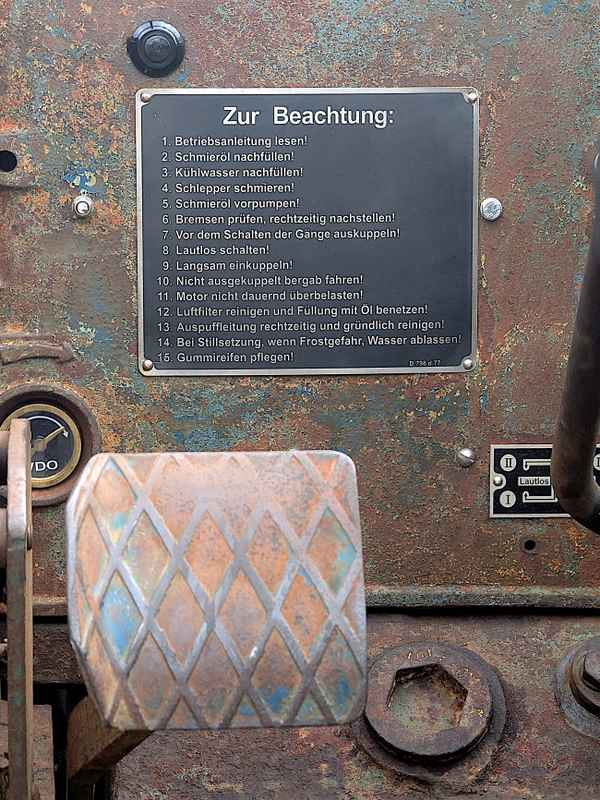 Zur Beachtung