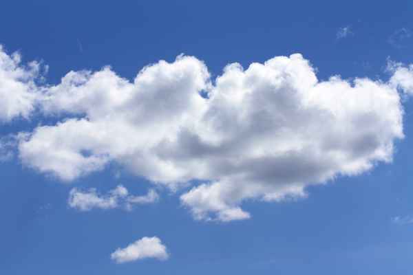 Eine weiße Wolke