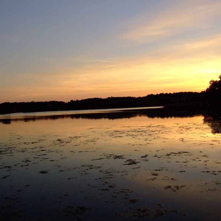 Abends am See
