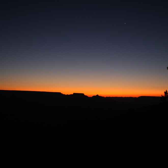 Sonnenaufgang am Grand Canyon Nationalpark, USA, Arizona, 2009, Ver&ouml;ffentlichung bitte nur mit Urhebernennung/Quelle: Alexander Hauk / alexander-hauk.de