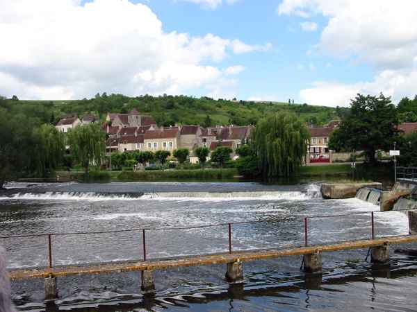 Die Yonne nahe Irancy