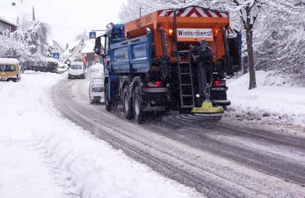 Winterdienst im Dorf