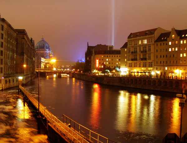 Nikolaiviertel Blickrichtung Berliner Dom