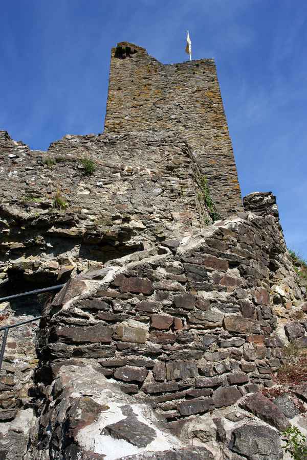 Ruine Burg Manderscheid #9