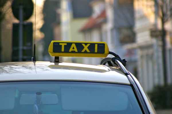 Taxi
