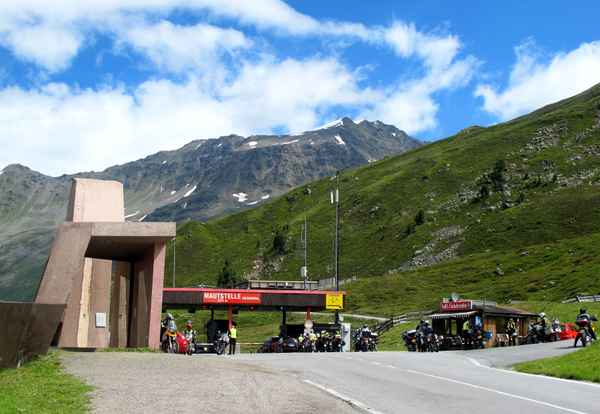 Andrang an der Mautstelle