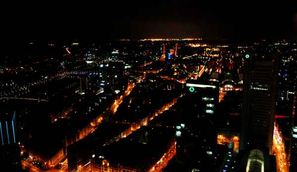 Frankfurter Skyline @ night 3