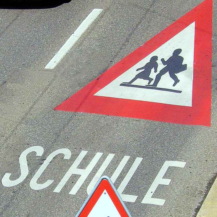 Achtung Kinder !