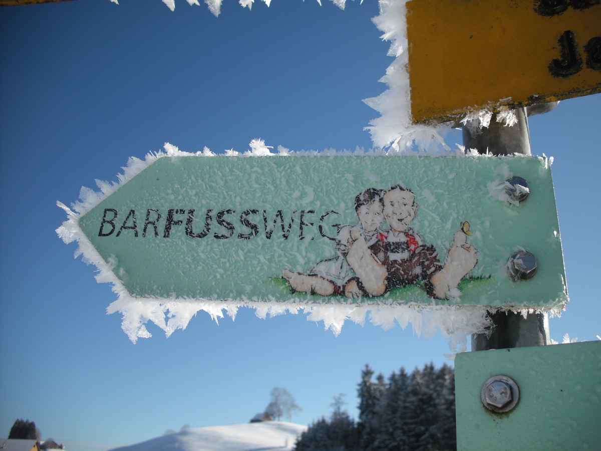 Barfussweg