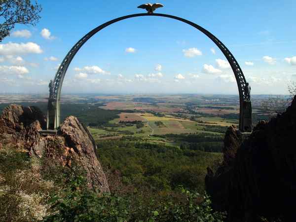 Adlerbogen bei  Dannenfels