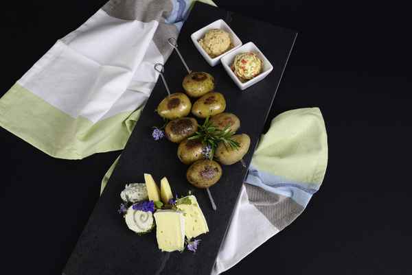 Pellkartoffeln mit Zutaten