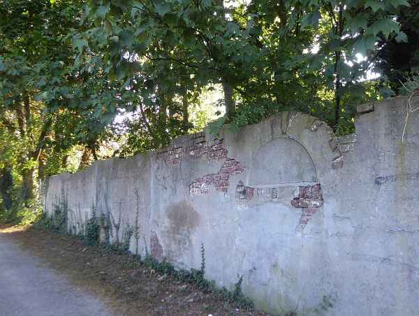 Die alte Mauer