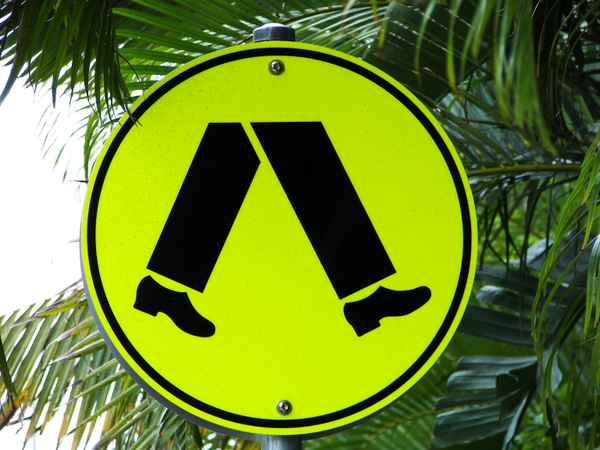 Vorsicht - freilaufende Unterschenkel