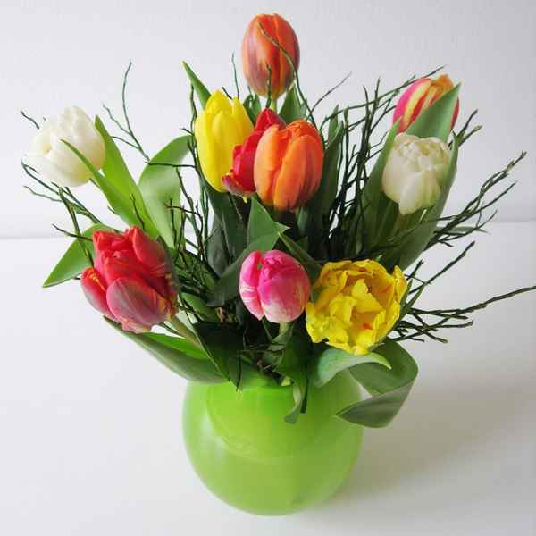 Bunter Tulpenstrauß