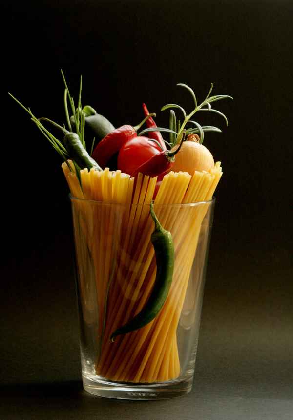 makkaroni mit gemüse  ...roh...