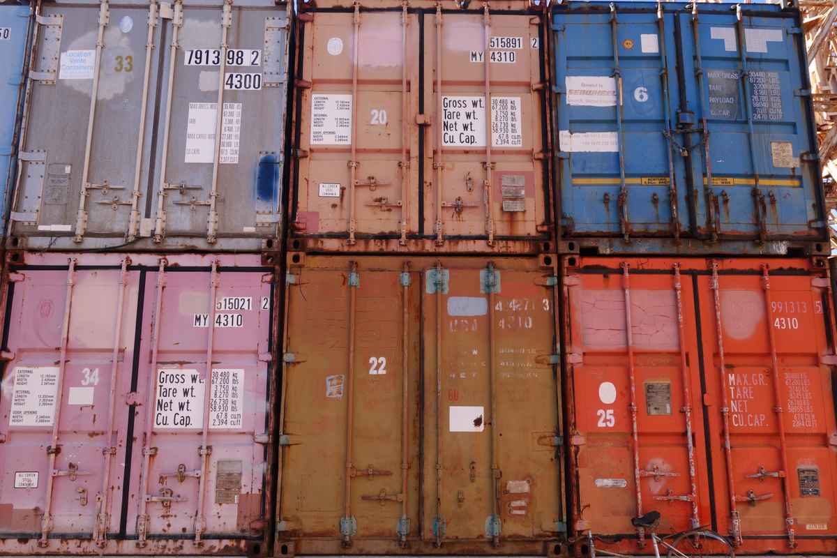 Container