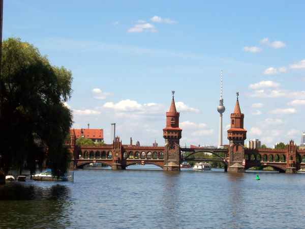  Bootsfahrt auf der Spree /Berlin