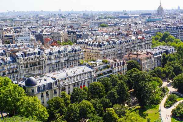 Über den Dächern von Paris