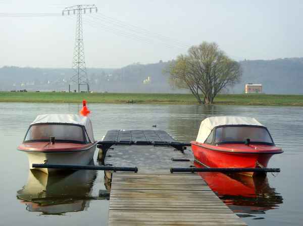 Schneeweißchen und Rosenrot