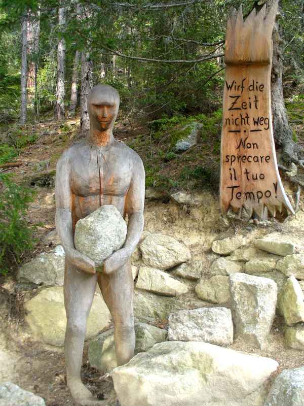 Besinnung an den Erdpyramiden bei Percha - Kronplatz